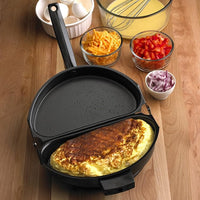 Folding Omelet Pan