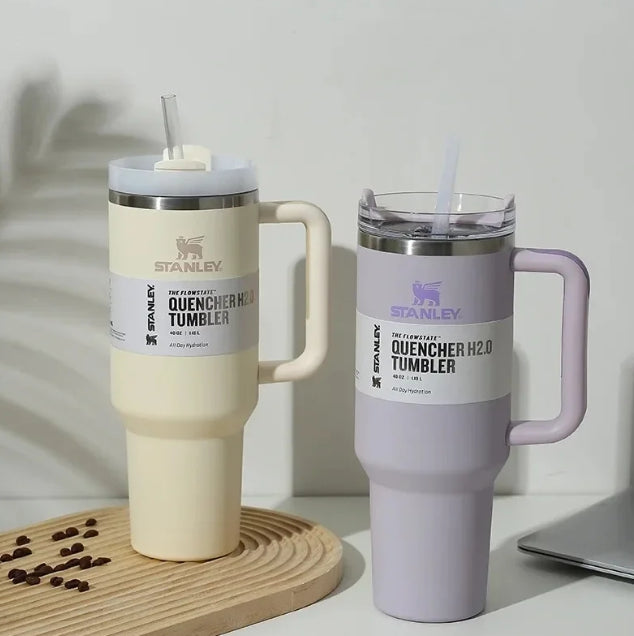 Stanley Tumbler With Straw 40oz