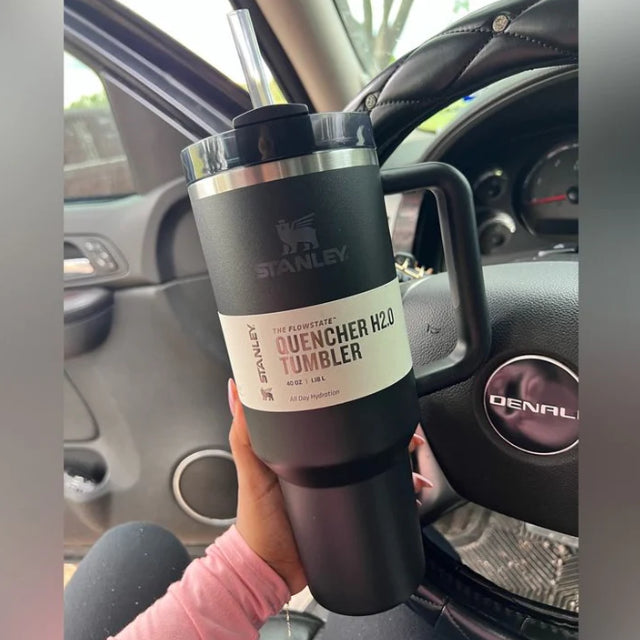 Stanley Tumbler With Straw 40oz