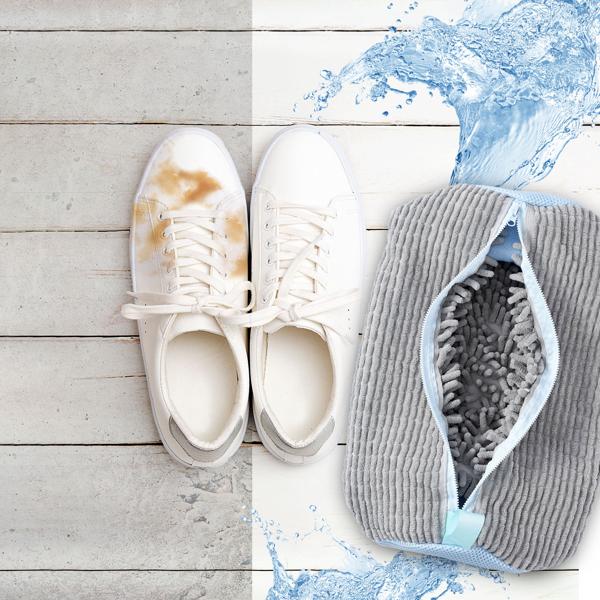 Shoe wash bag with cleaning fibers: Gentle on sneakers & sneakers in the washing machine