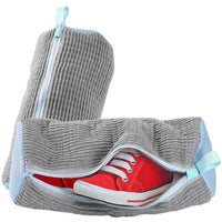 Shoe wash bag with cleaning fibers: Gentle on sneakers & sneakers in the washing machine